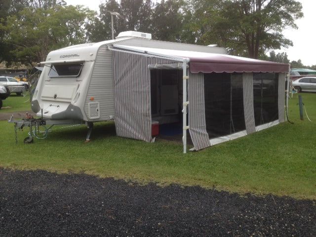 Awning Sun & Rain Blocker .